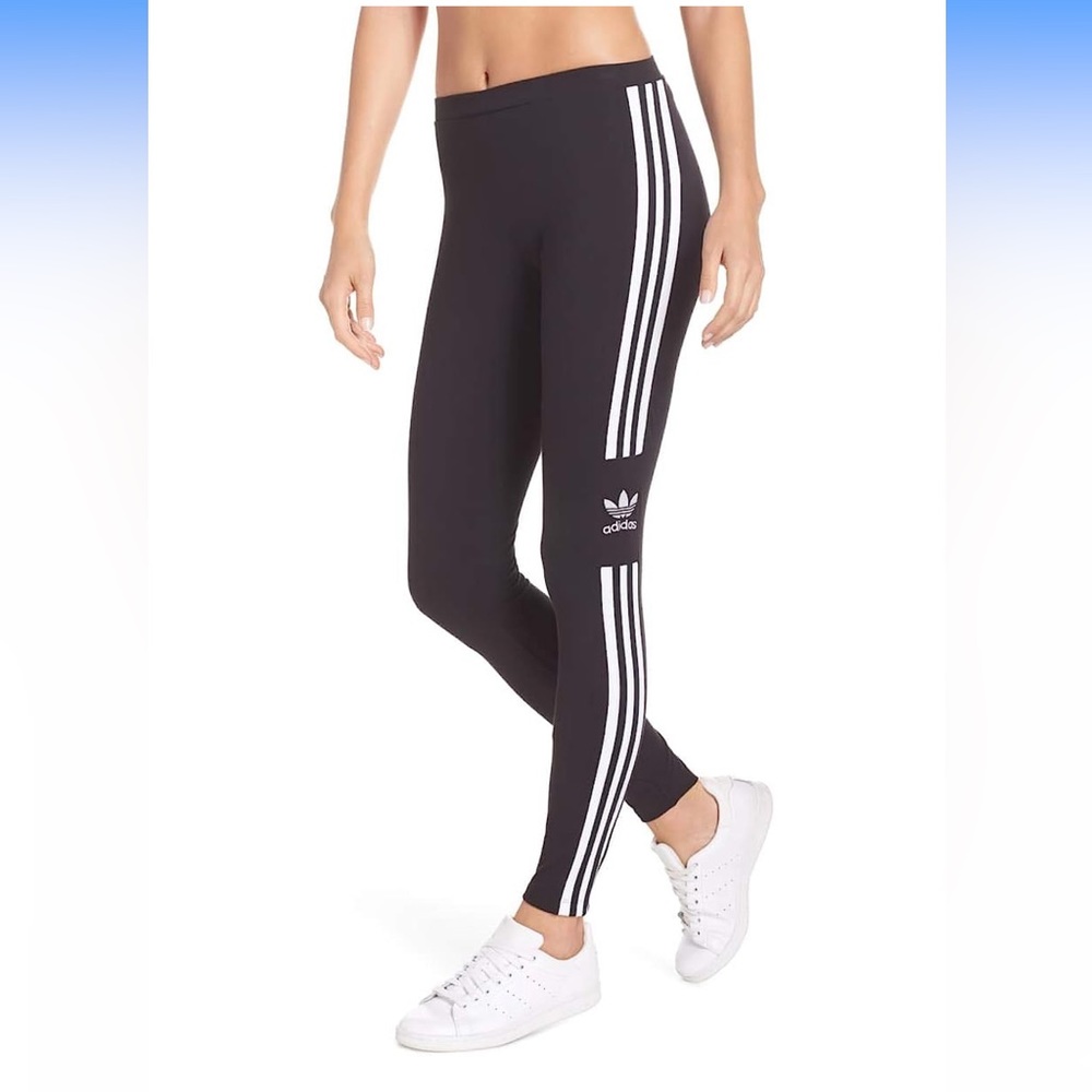 ADIDAS Black Essential Trefoil Leggings• XL